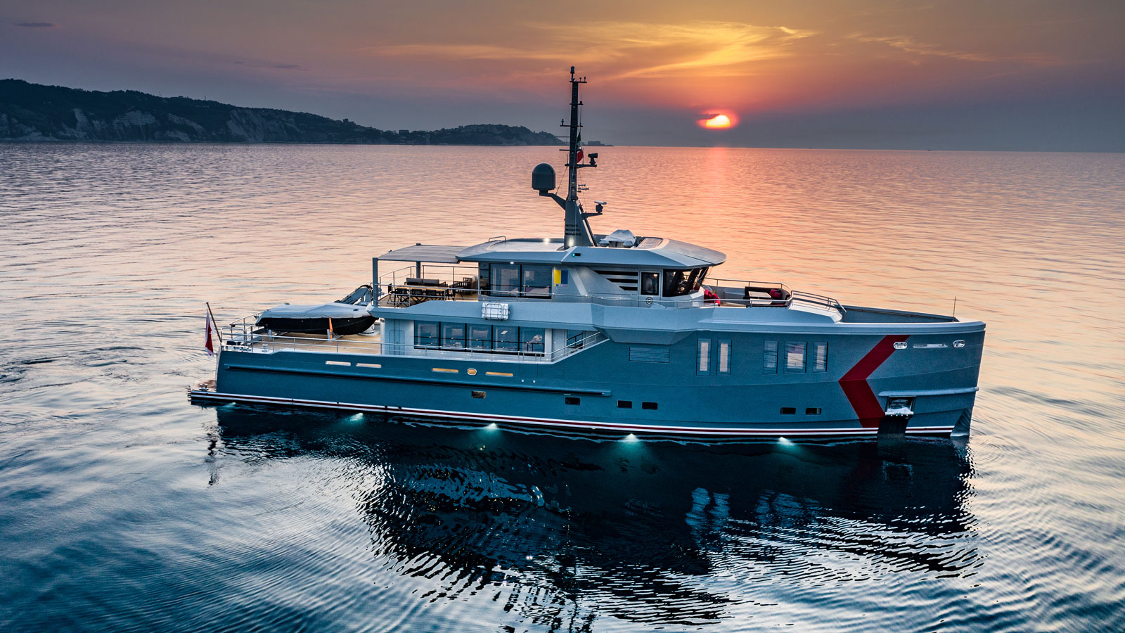 Video: CPN Yacht K-584 on Maiden Voyage
